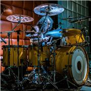 Profesor de Batería dicta clases a todas la edad y todos los niveles